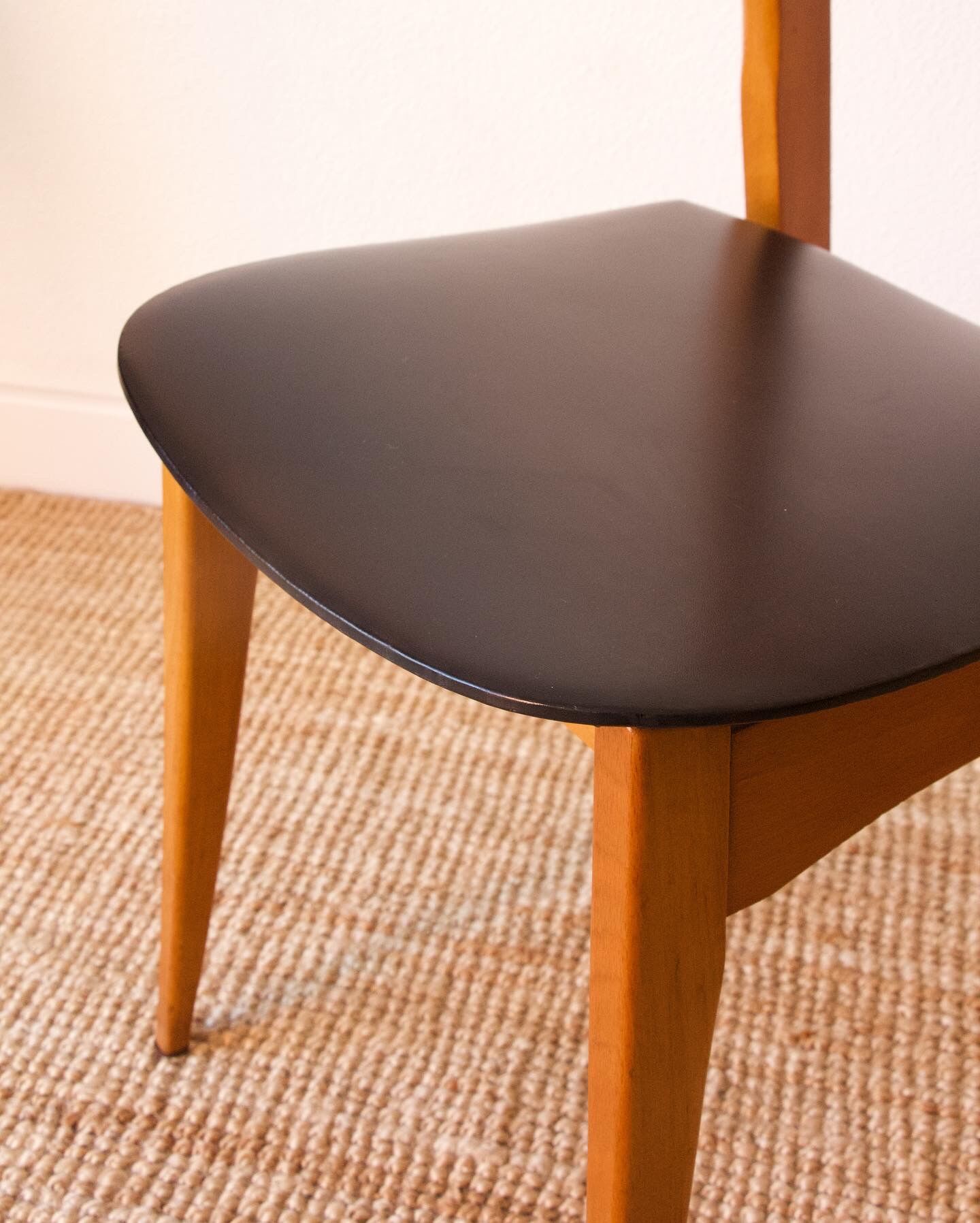 5 Scandinavian chairs 60s