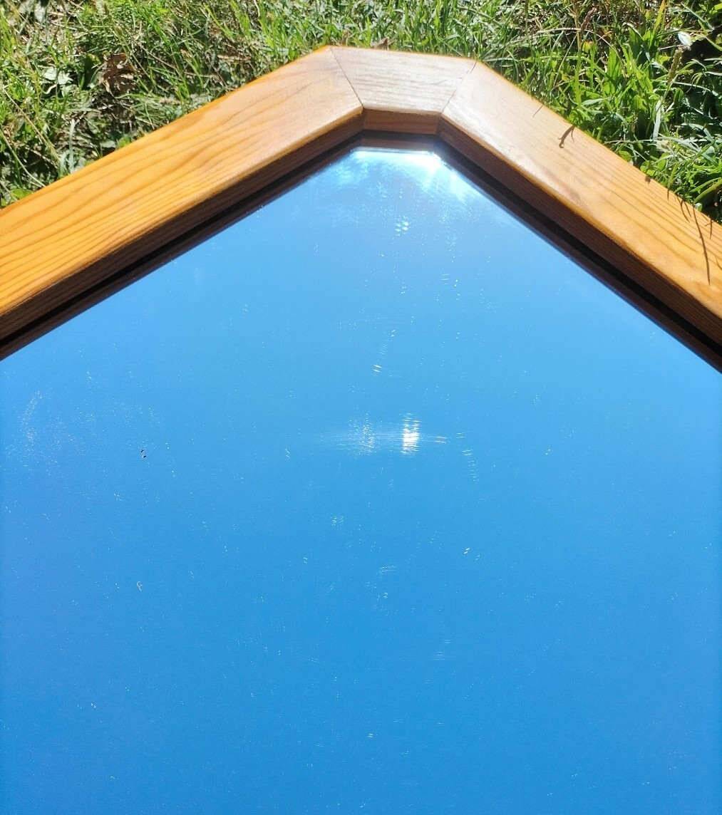 Miroir en pin vintage