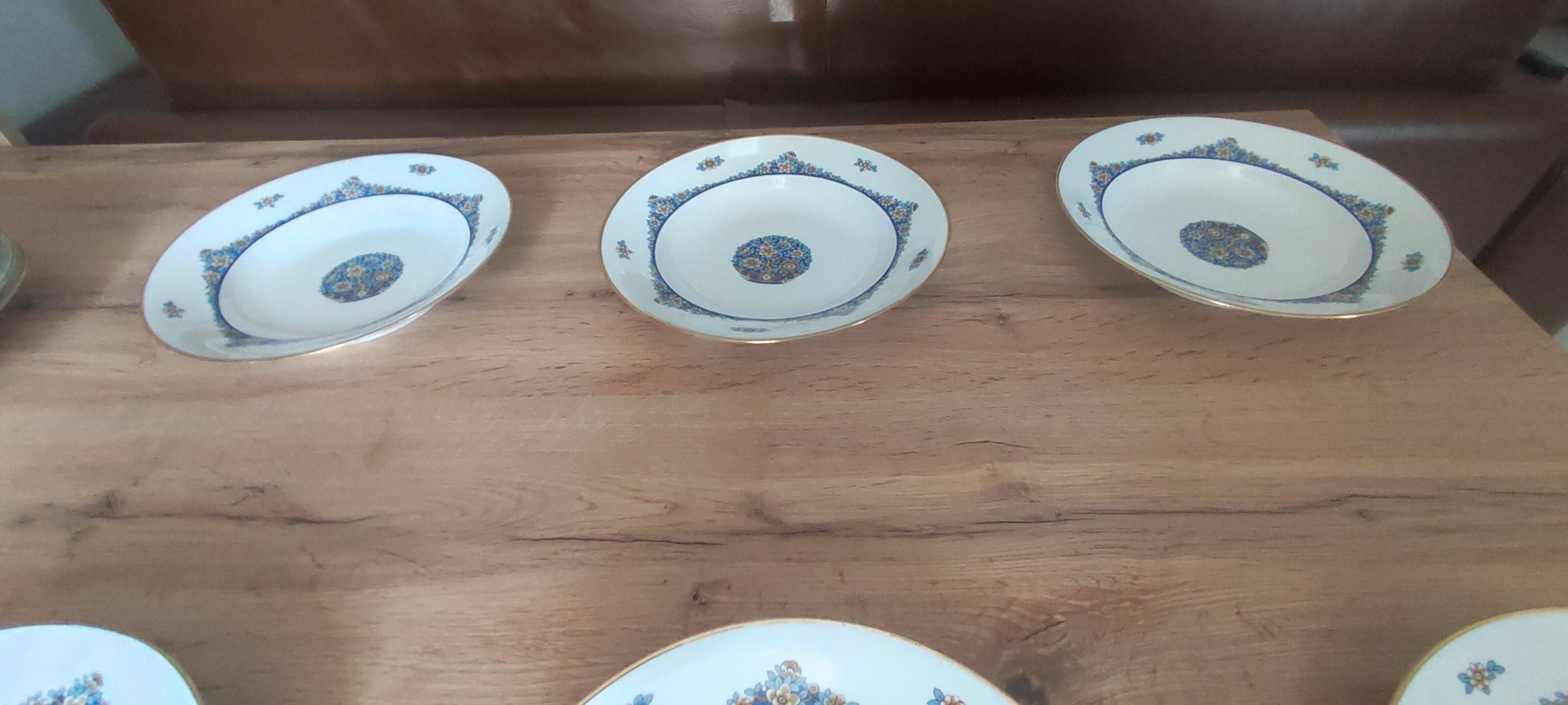 Set of 6 antique deep plates in Limoges porcelain by Jean Boyer.