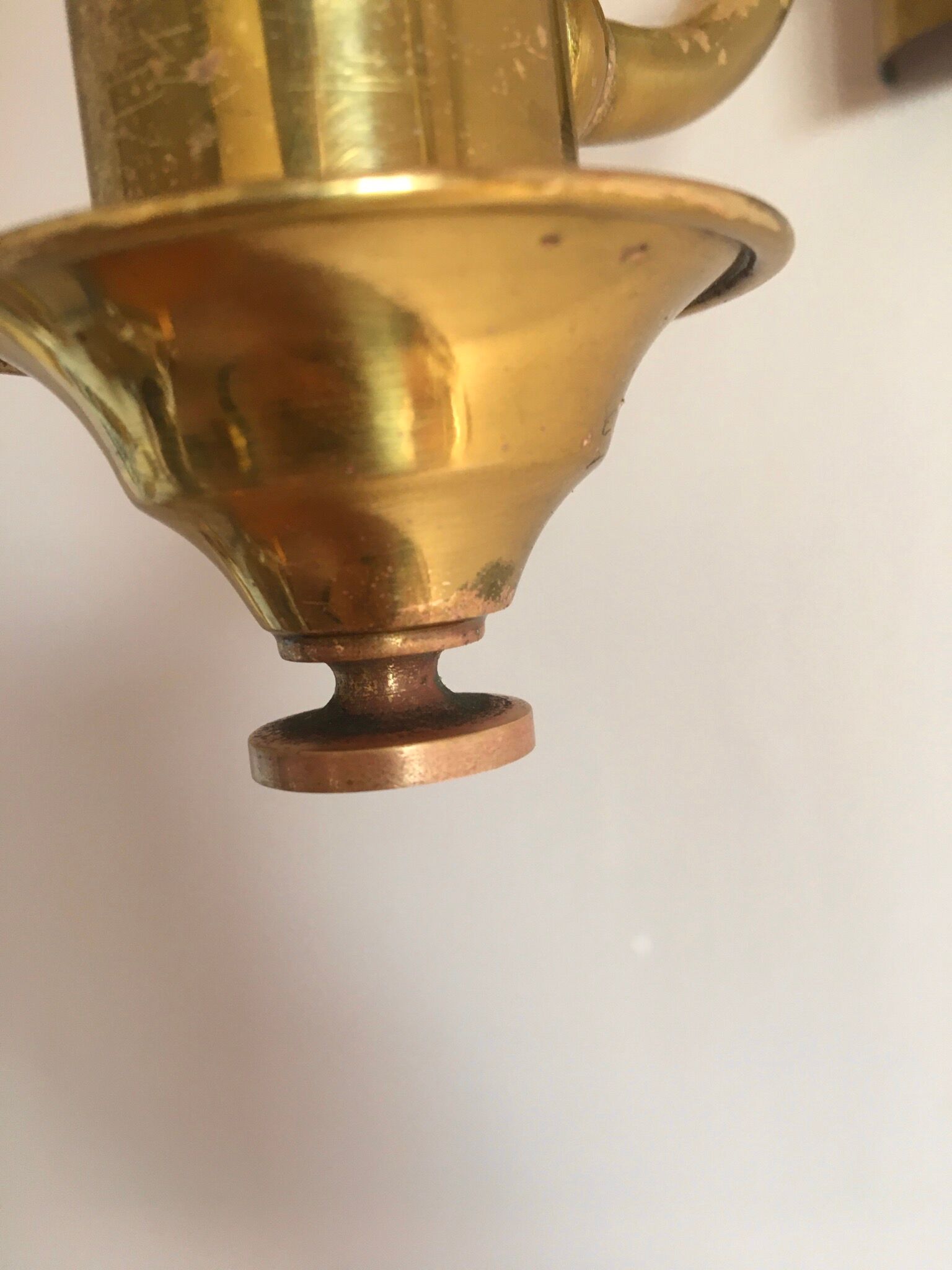 Wall light in in brass 50s