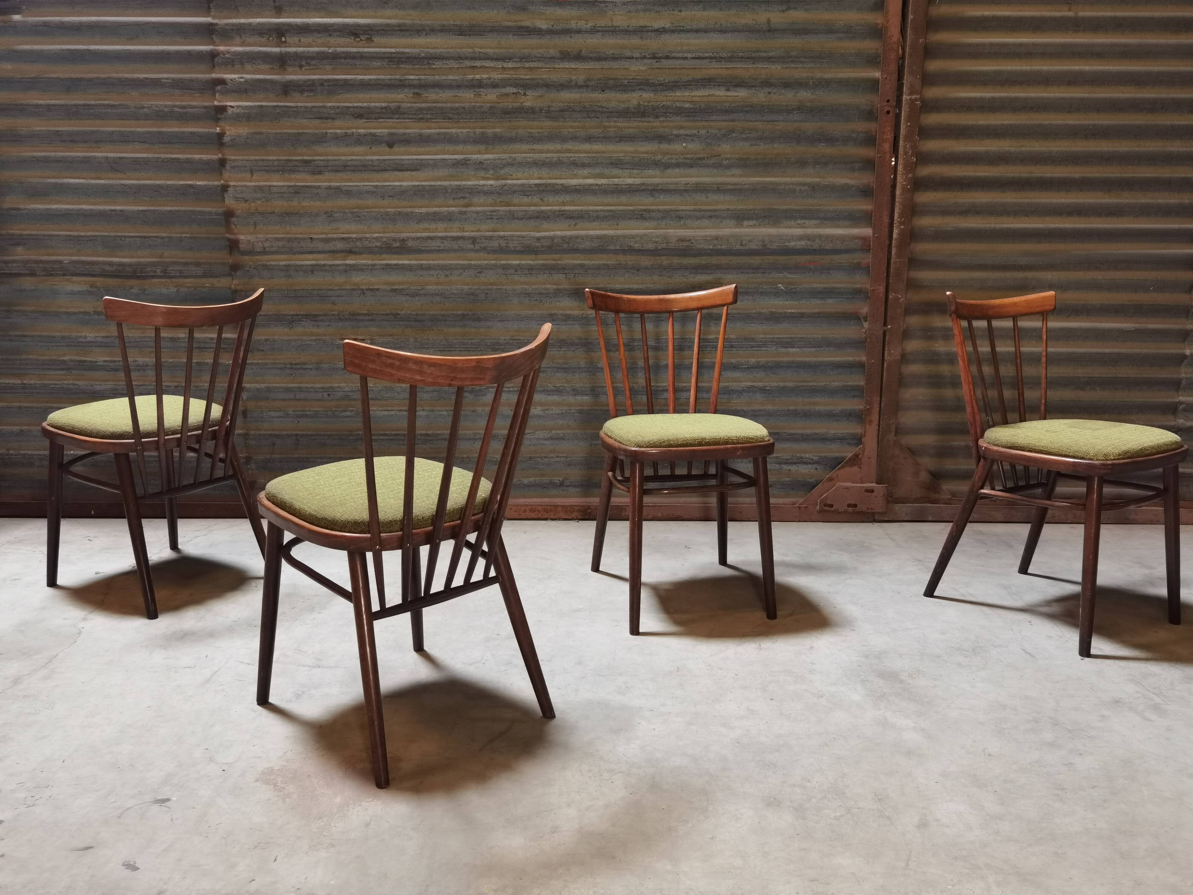 Suite de 4 chaises Antonin Suman pour Tatra Nabytok 1960