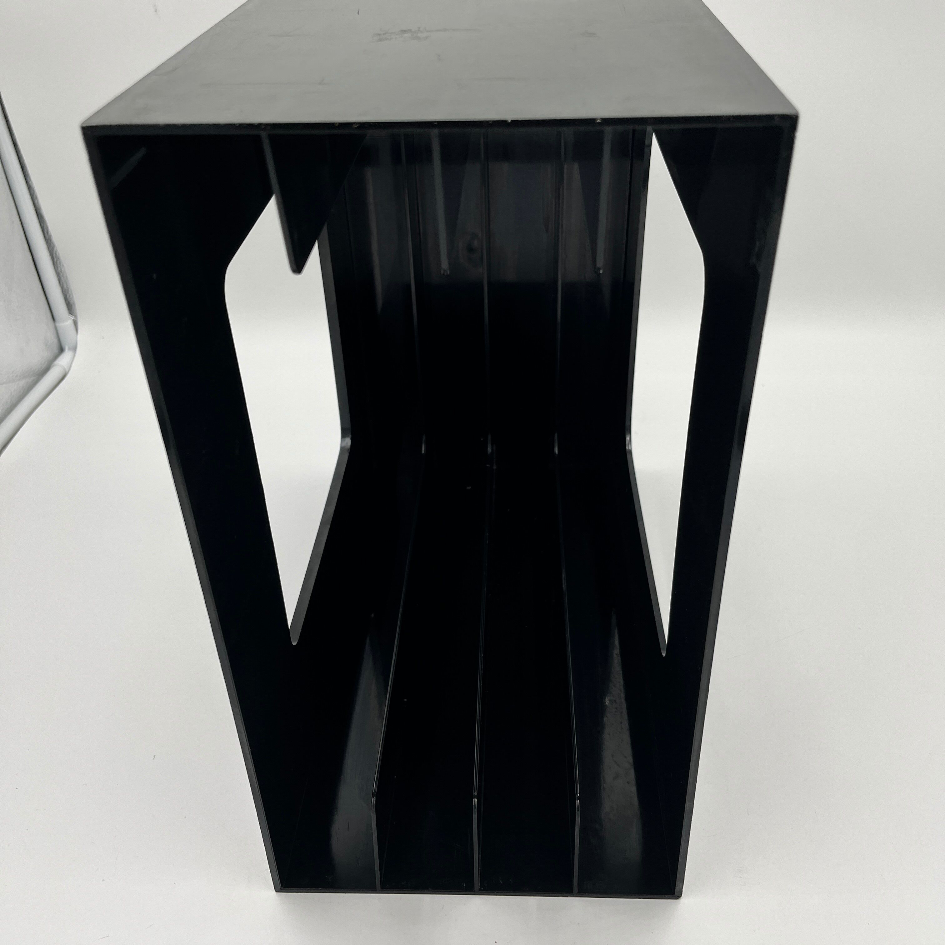 Wittner black vinyl holder