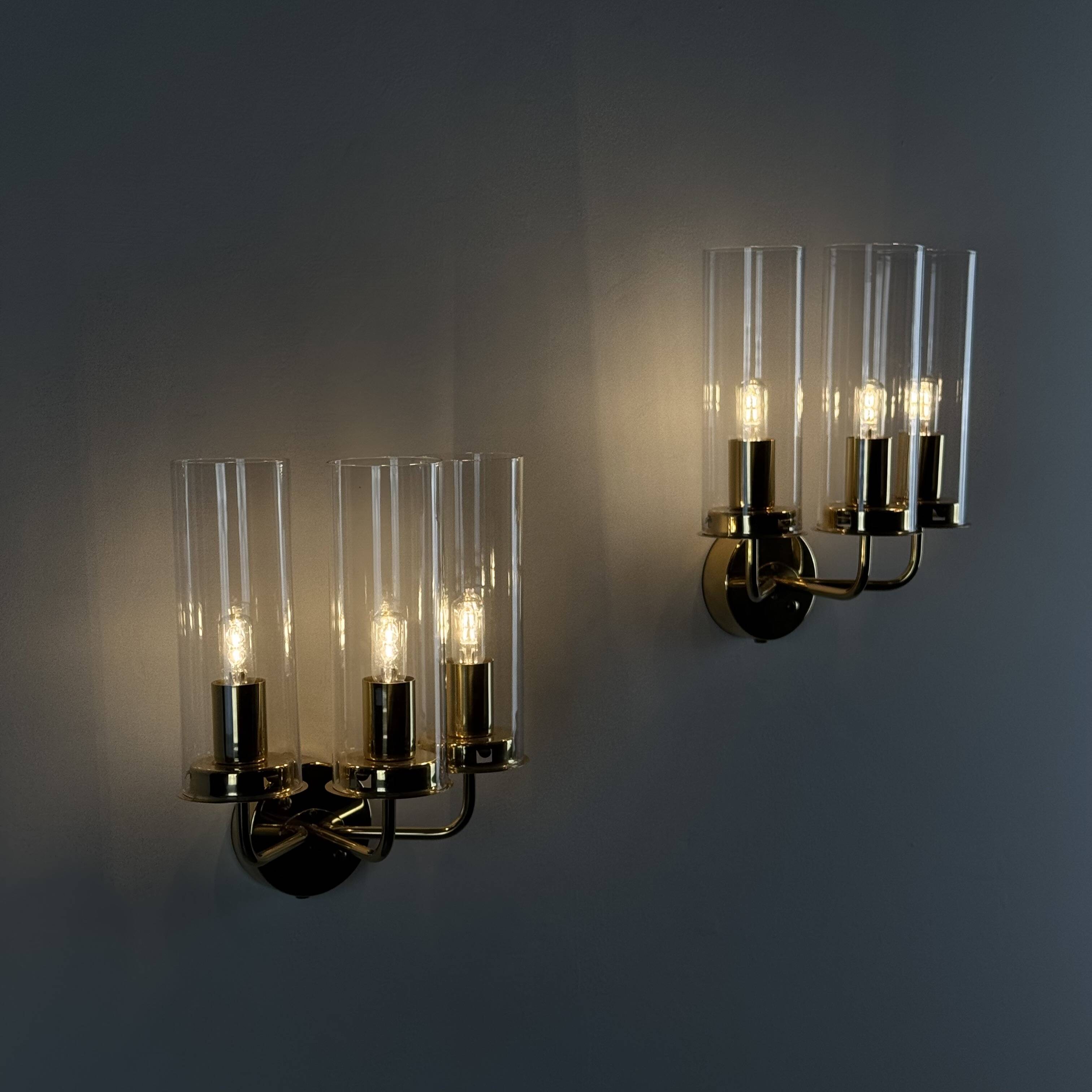 Hans-Agne Jakobsson Wall Lamps “Sonata” Model V 169/3 Markaryd, Sweden, 1960s