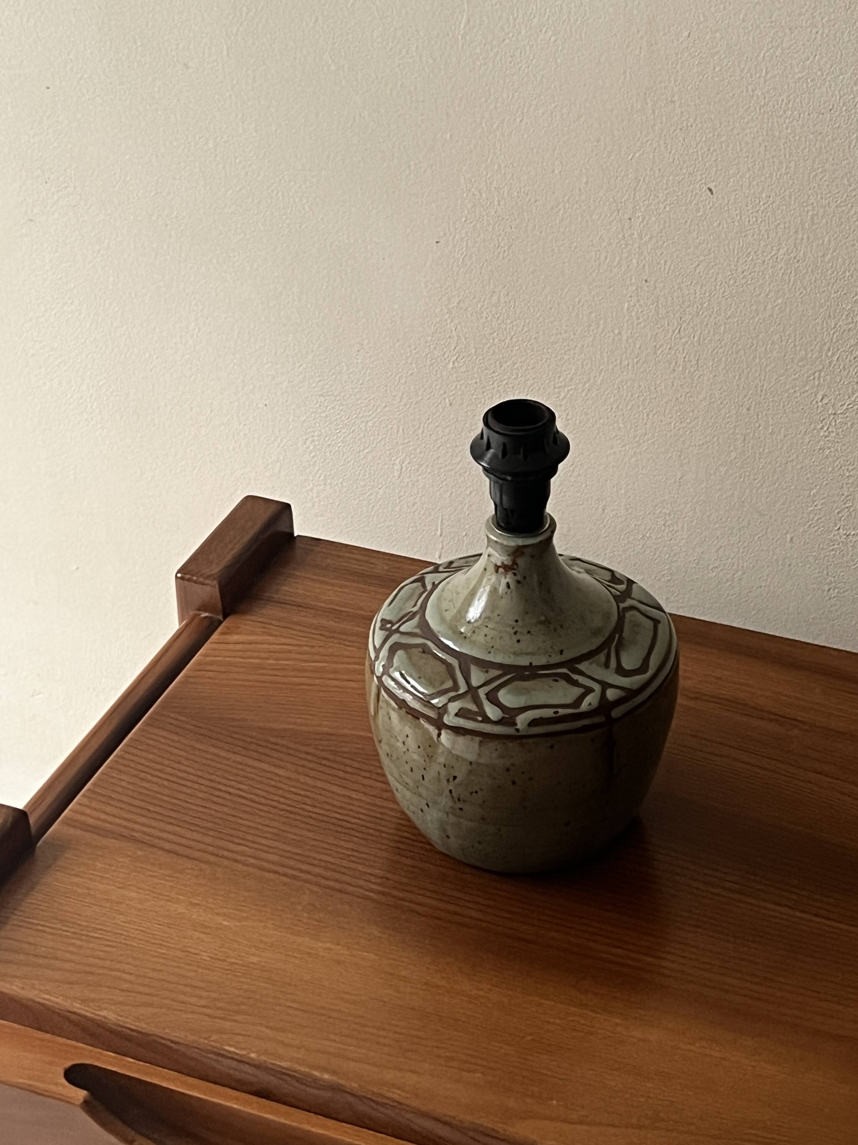 Signed glazed ceramic lamp base, circa 1950