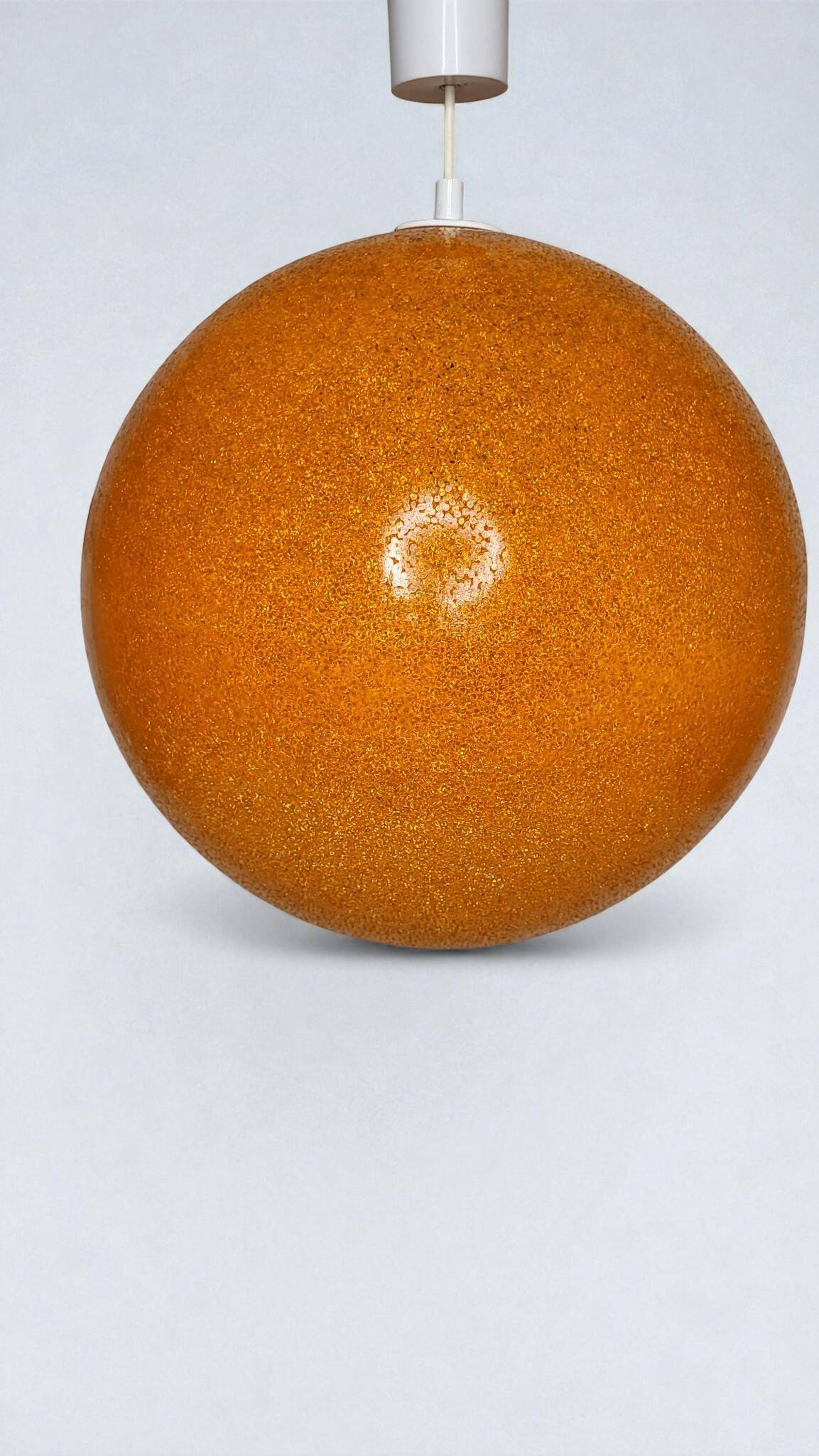 1960s-70s pendant light / Perspex globe