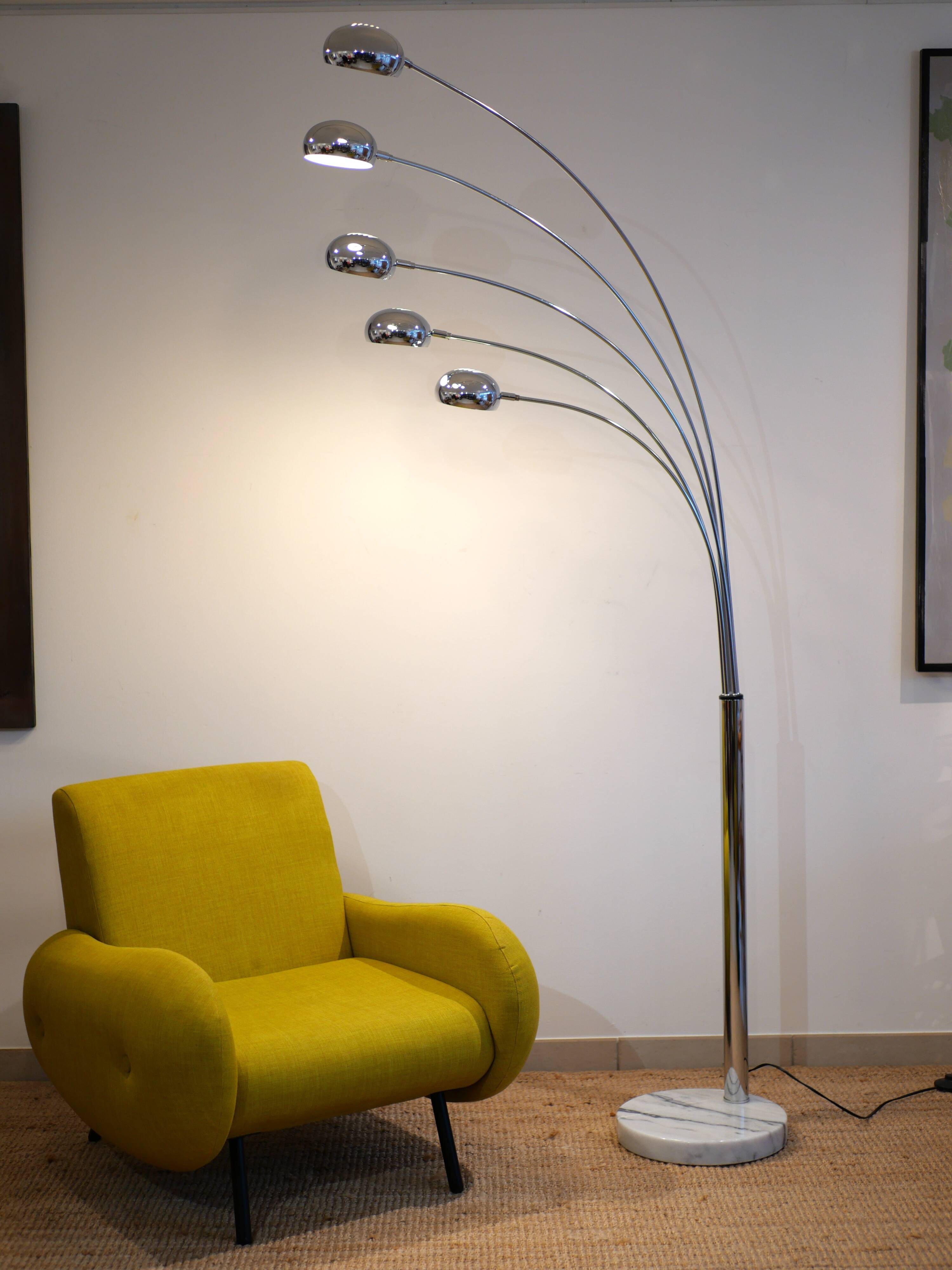 Lily of the valley floor lamp with 5 branches