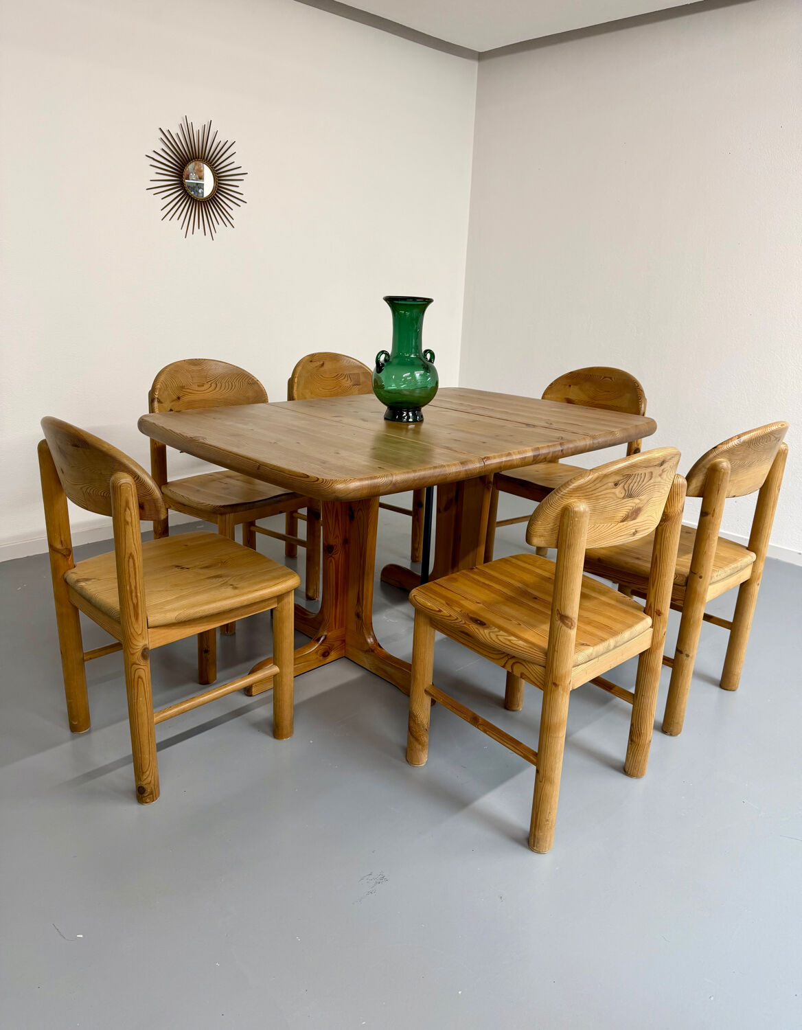 Set of 6 solid pine chairs in Scandinavian design by Reiner Daumiller.