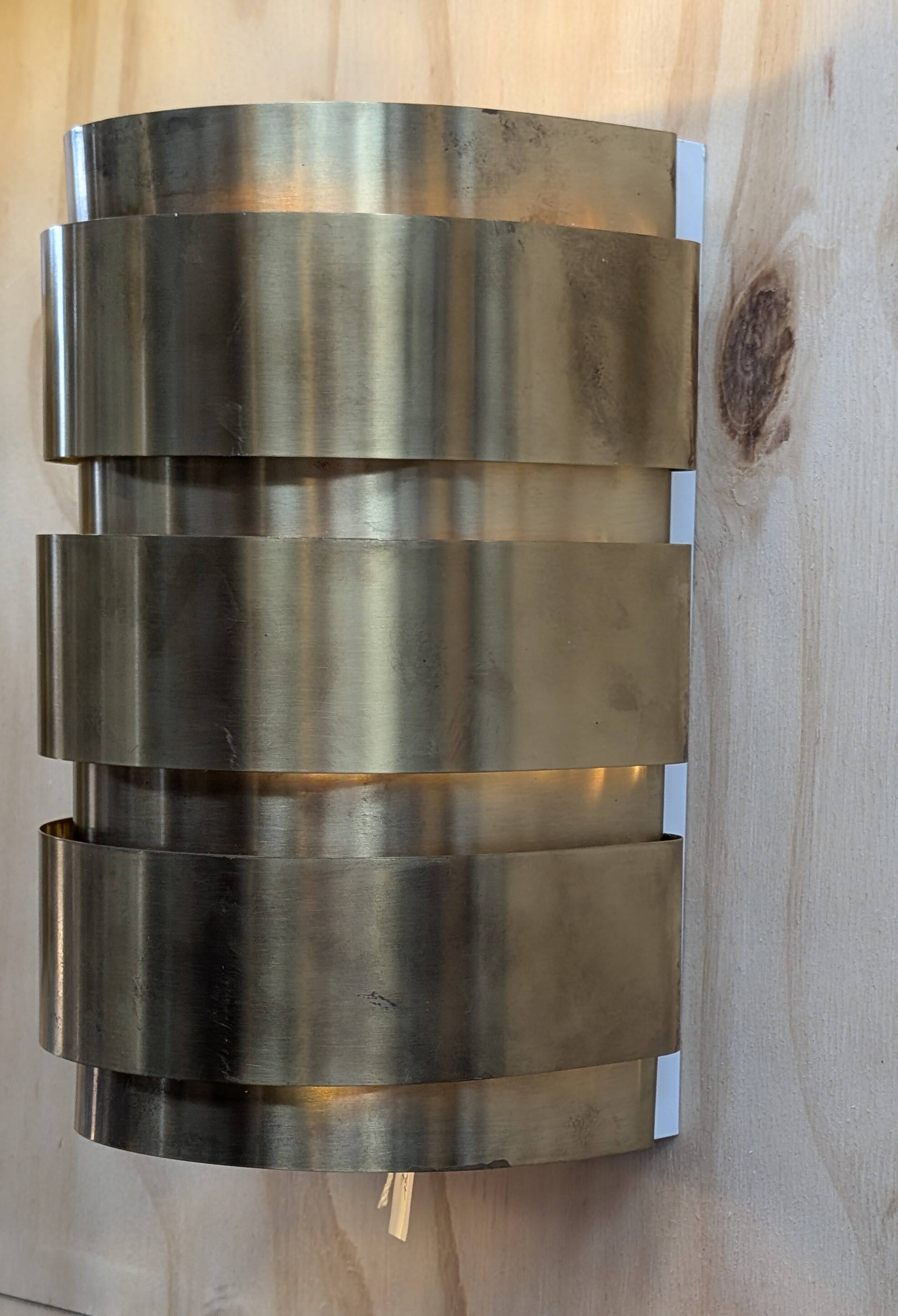 V155 wall light in brass - design by Hans-Agne Jakobsson