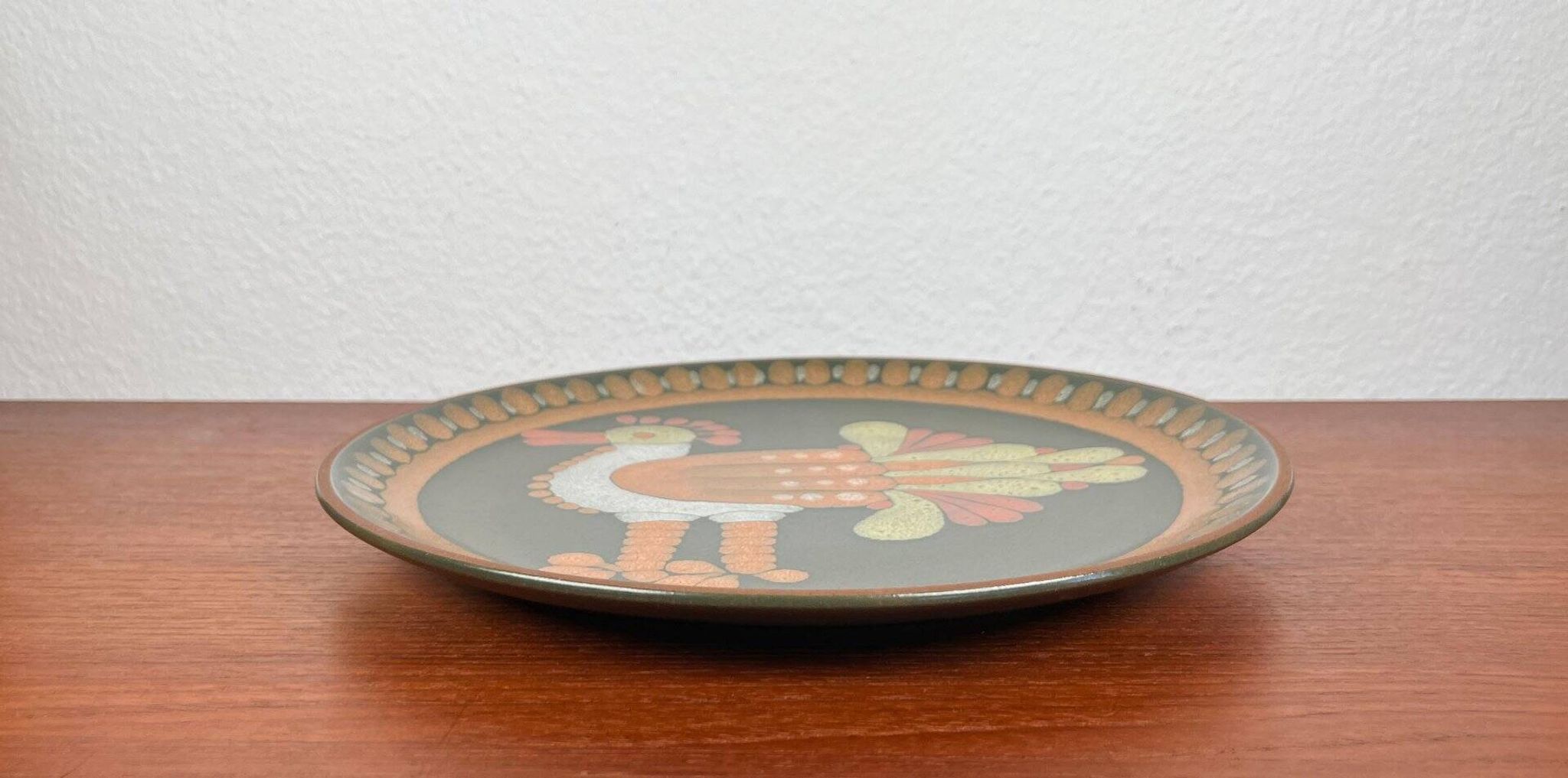 Vintage German ceramic wall plate with bird motif from Keramik Manufaktur Kupfermühle, 1970s.
