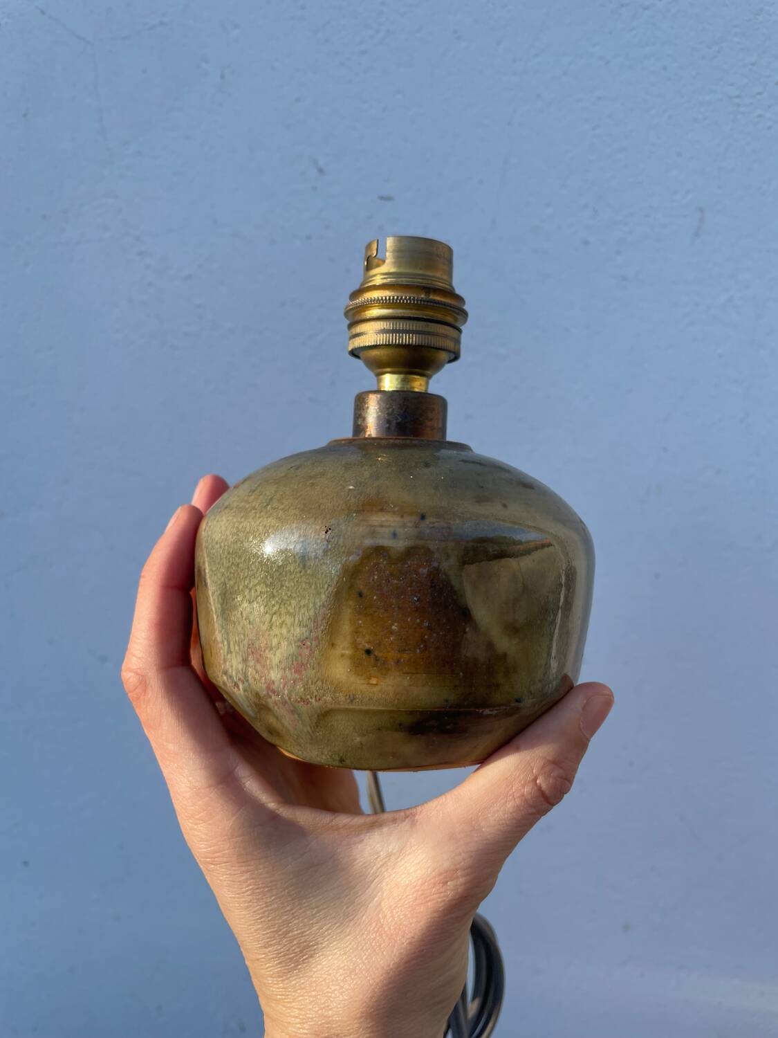 Vintage ceramic ball lamp