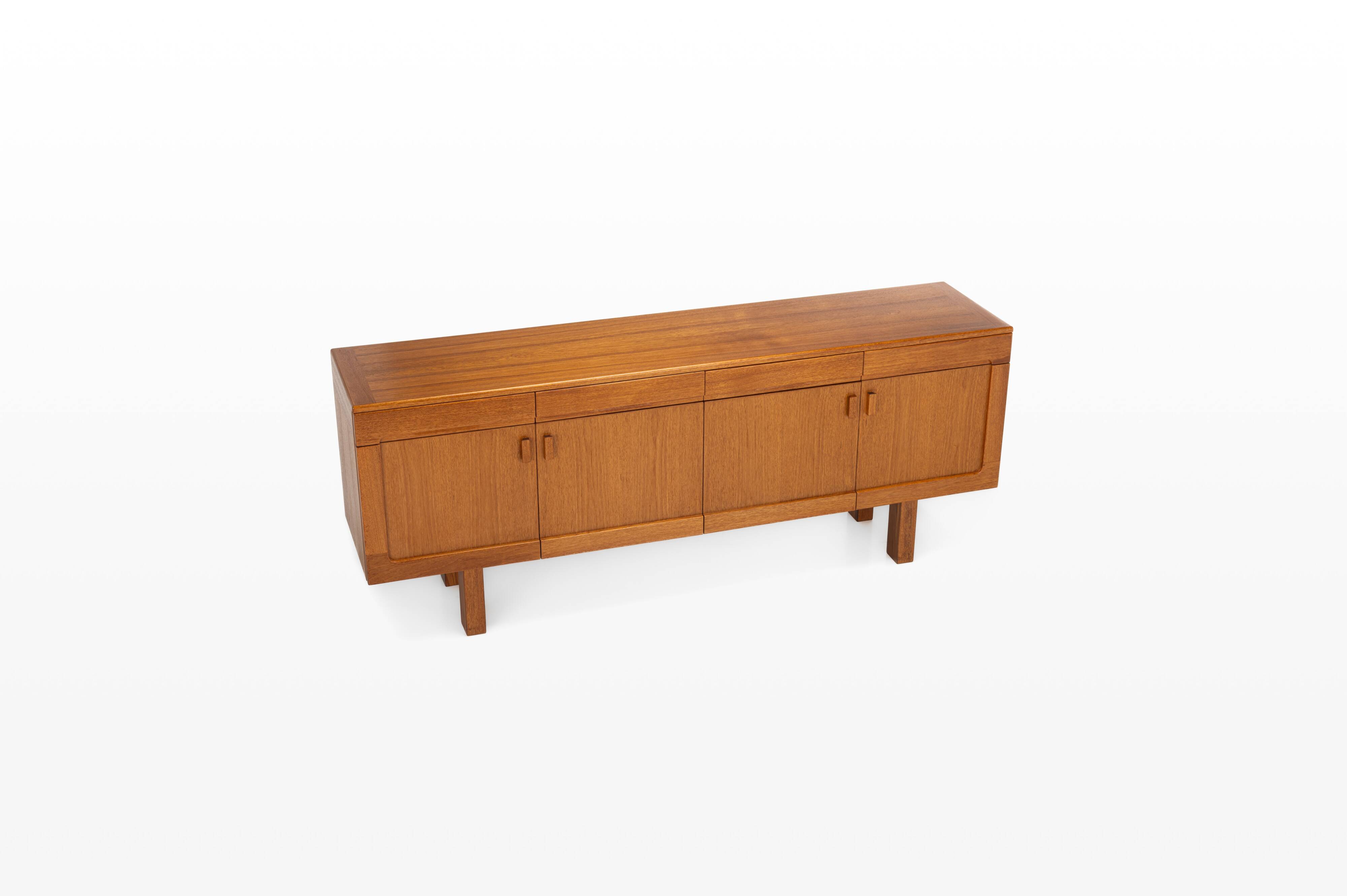 Buffet danois par Christian Linneberg pour Christian Linnebergs Møbelfabrik