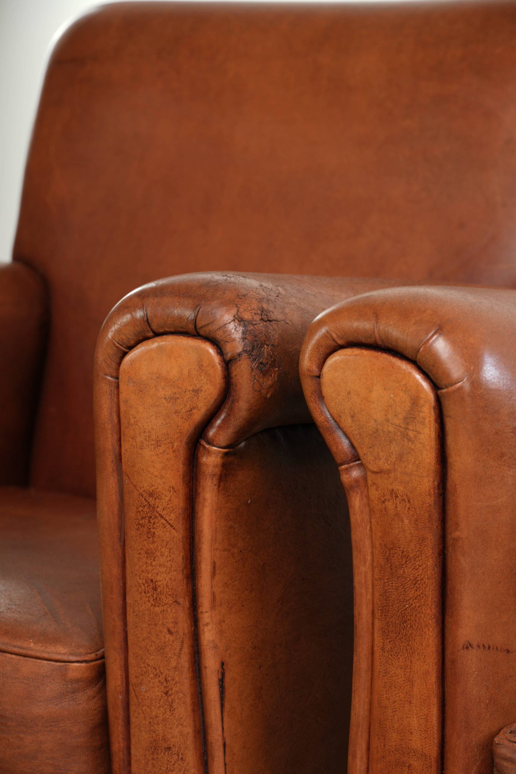 Comfortable set of sheepskin armchairs with and a timeless design