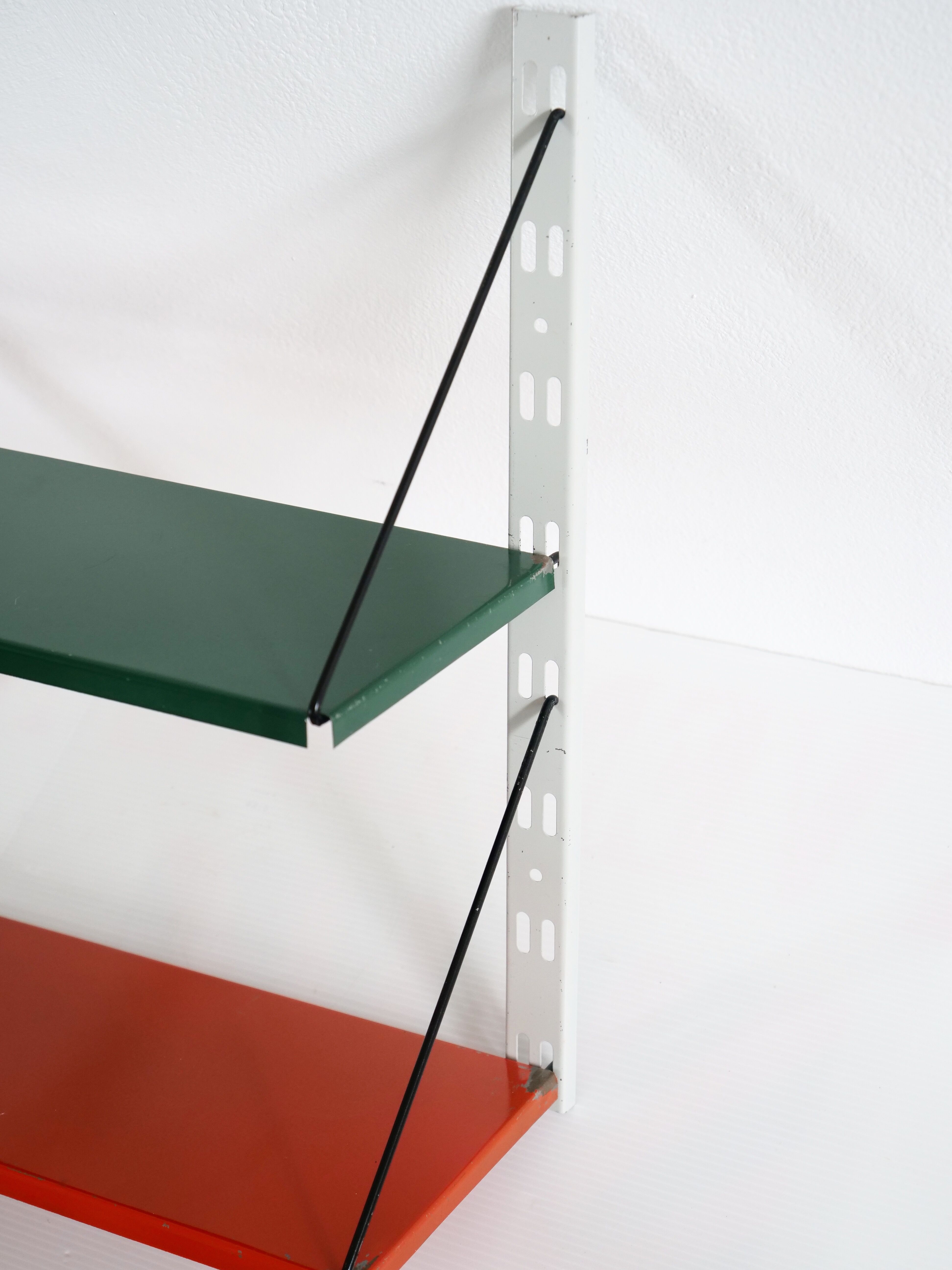Pilastro shelf by Tjerk Reijenga