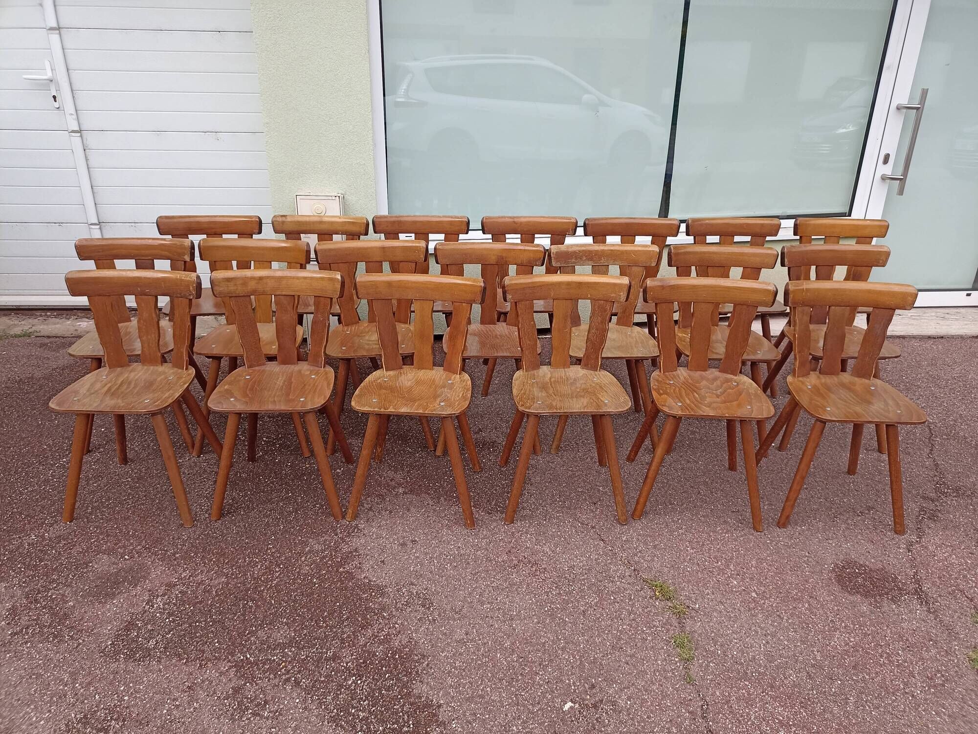 Set of 20 bistro cafe bar restaurant chairs - wood - vintage