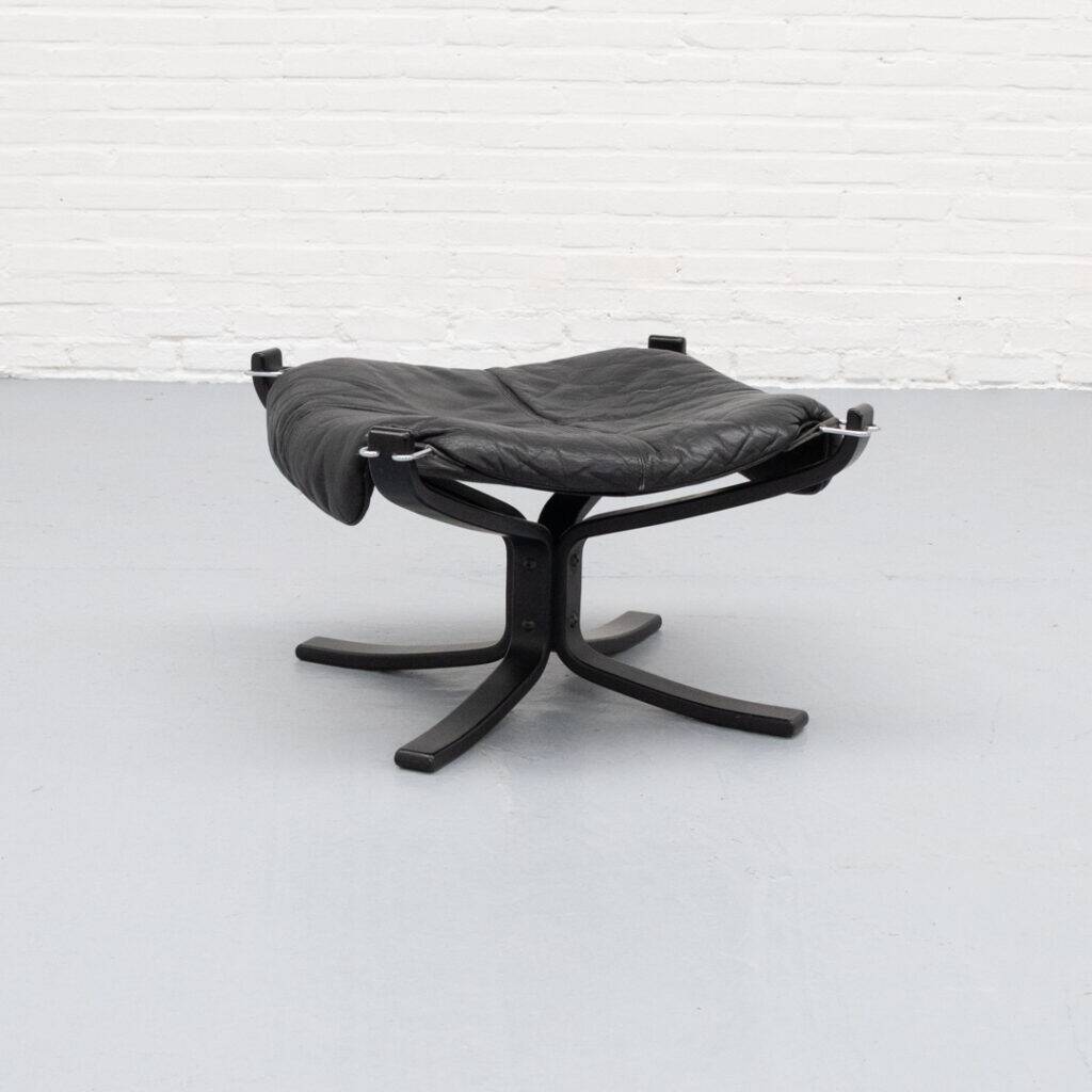 Sigurd Ressel Falcon Ottoman 1970s