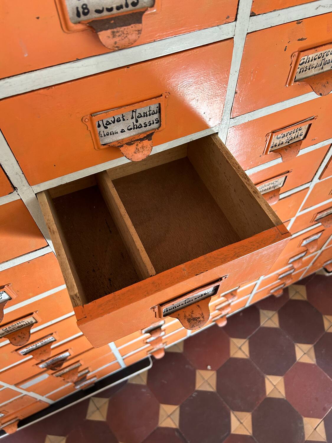 Seed trade furniture