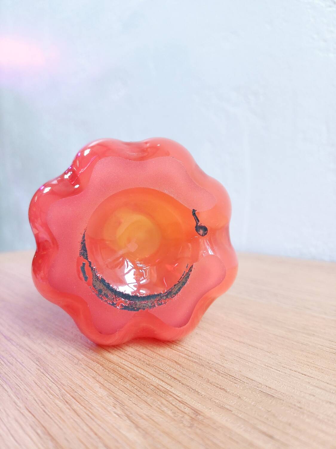 Vintage Hand-Blown Amberina Art Glass Vase – Mid-Century Modern Swung