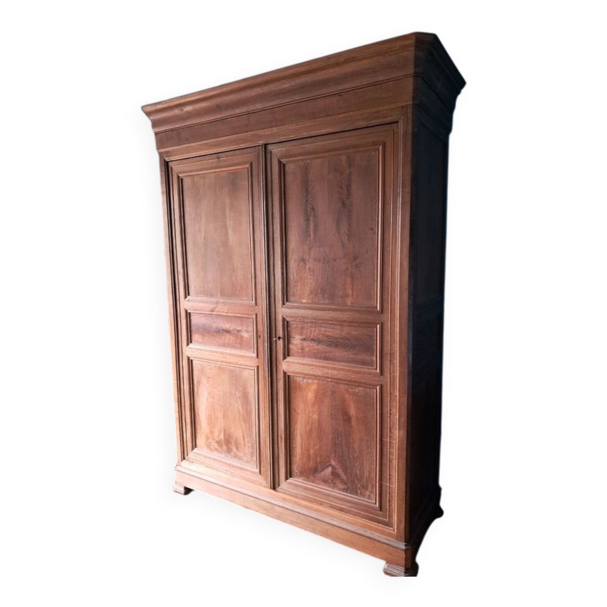 Large oak wardrobe