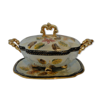 Vegetable soup tureen with old barbotine porcelain dish H.Becquet quarqueron