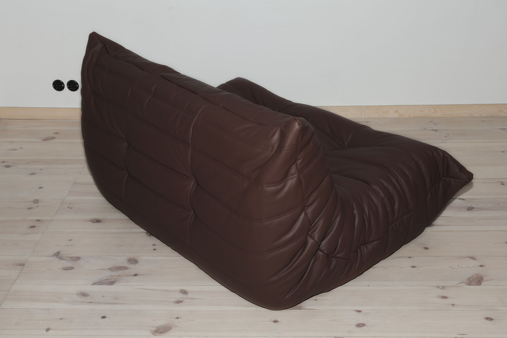 Togo sofa model designed by Michel Ducaroy 1973