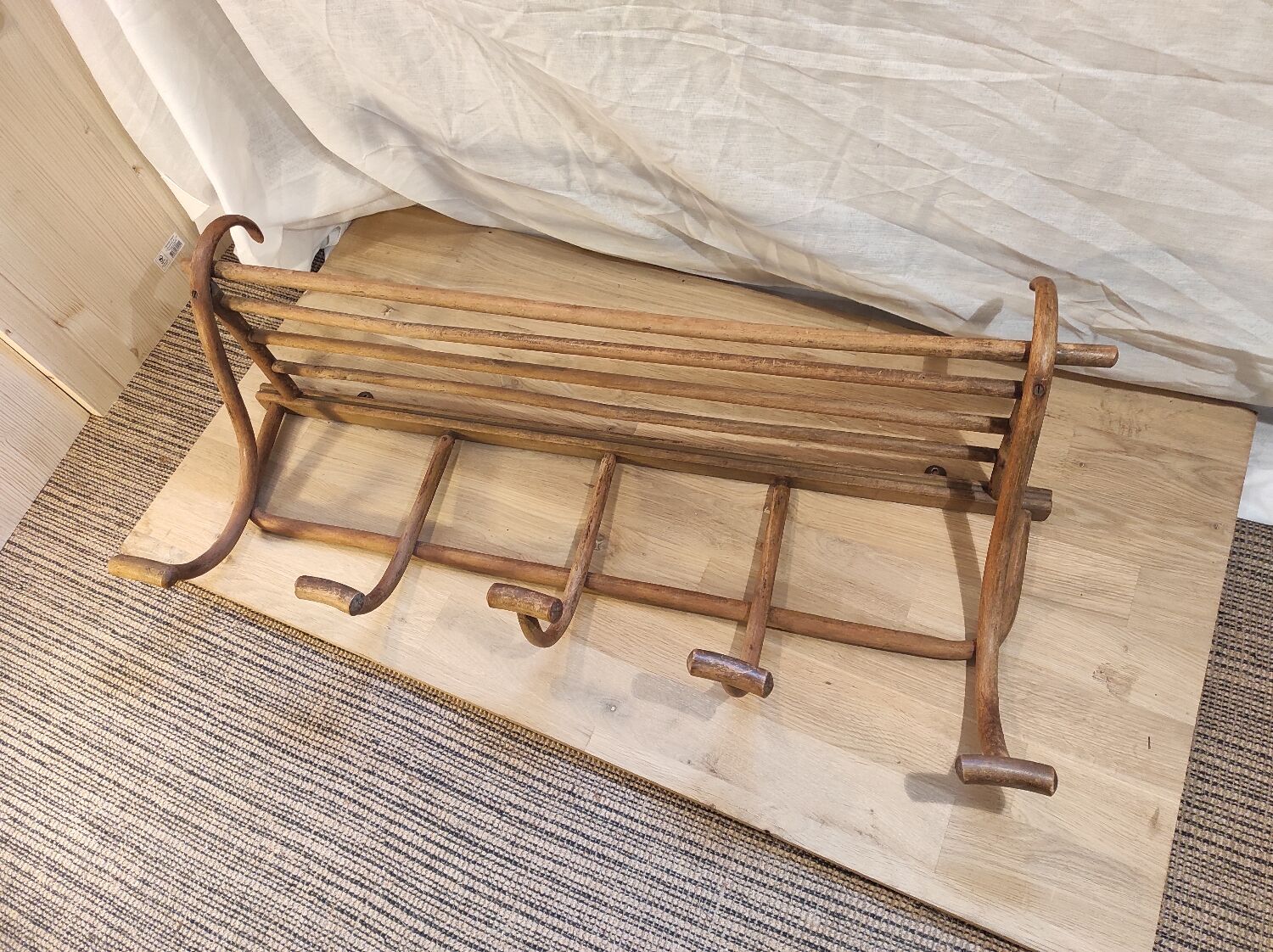 Wall coat rack 1900