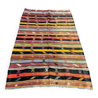 Vintage Anatolian Kilim Rug