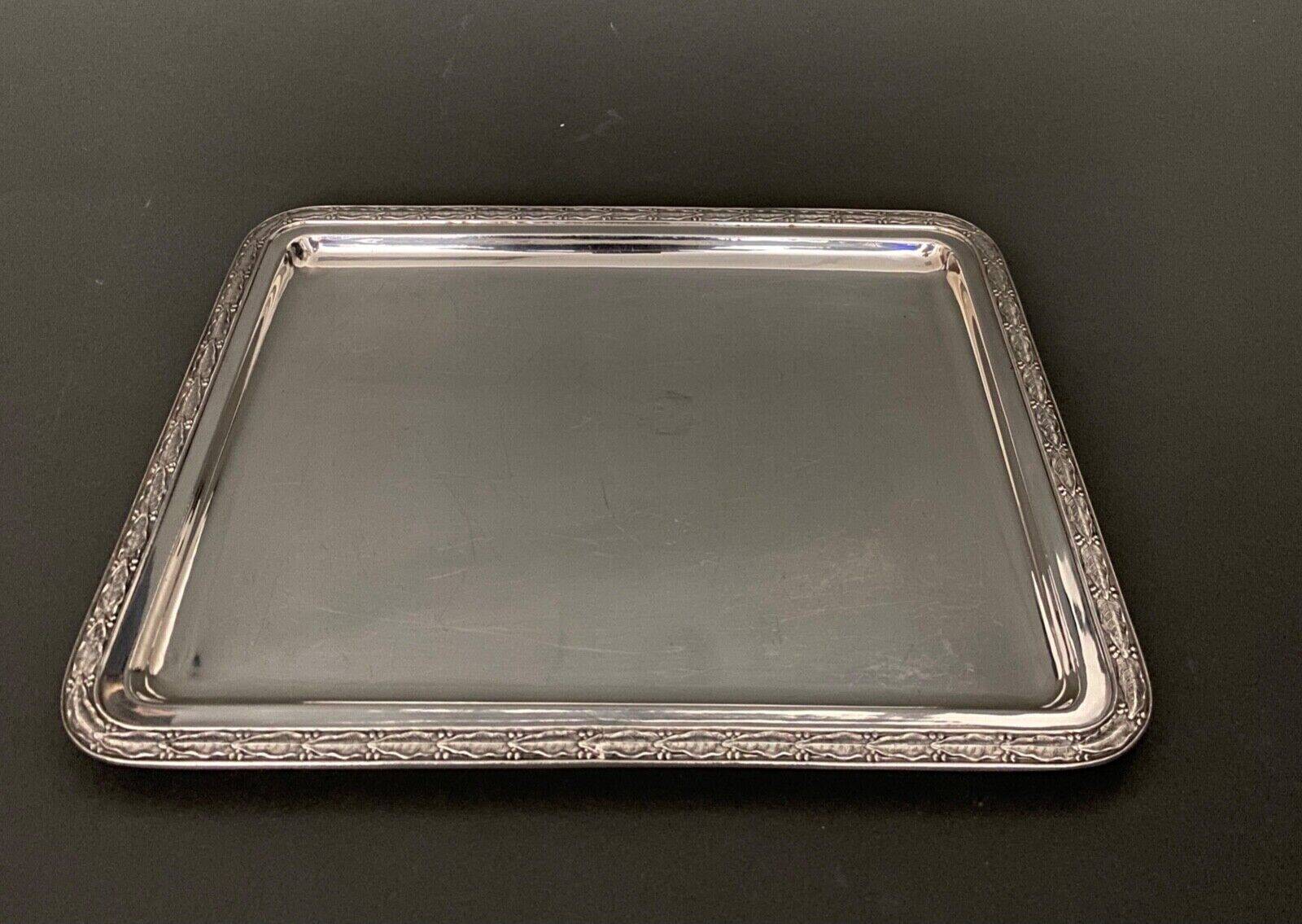 Louis XVI style silver metal tray late 19th century Plateado Orbisa