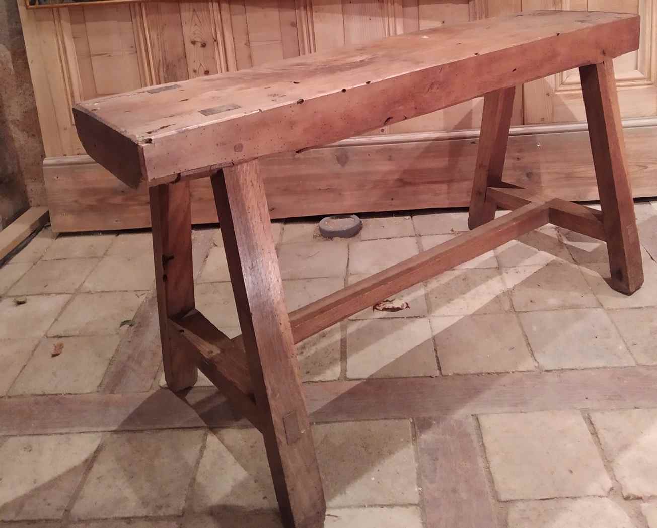 Workshop bench