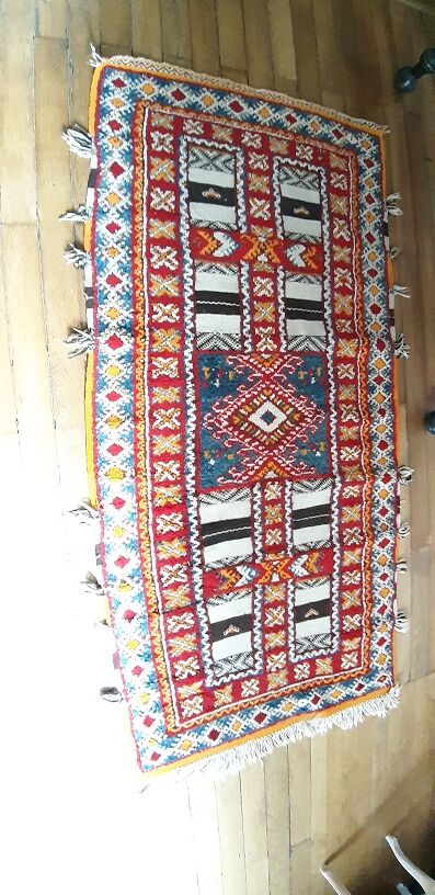 Moroccan carpet 2 m x 1 m