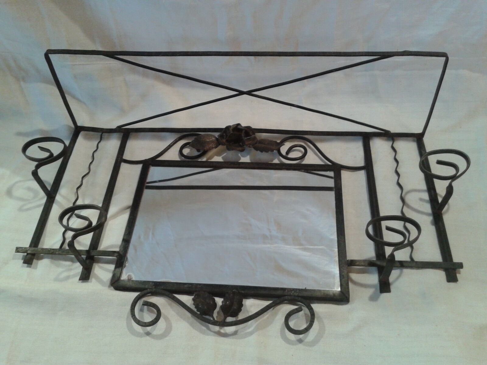 Locker room wall mirror 4 hooks