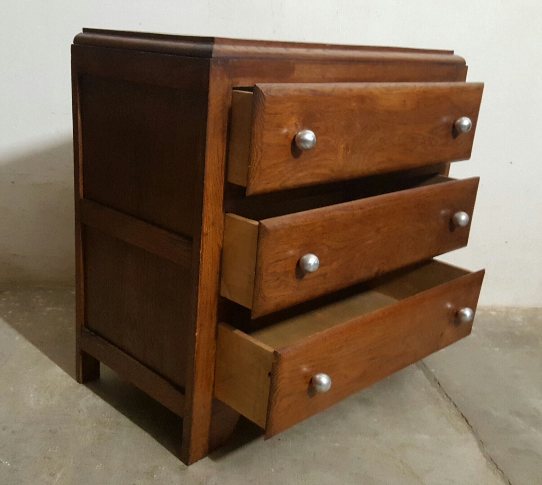 Art Deco dresser