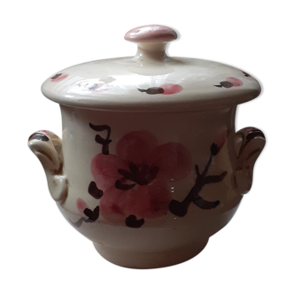 Pot with its old lid, hand-painted ceramic signed