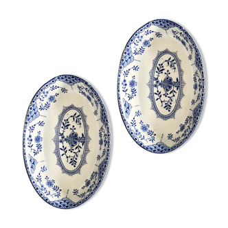 Pair of old white ceramic ravines with blue décor