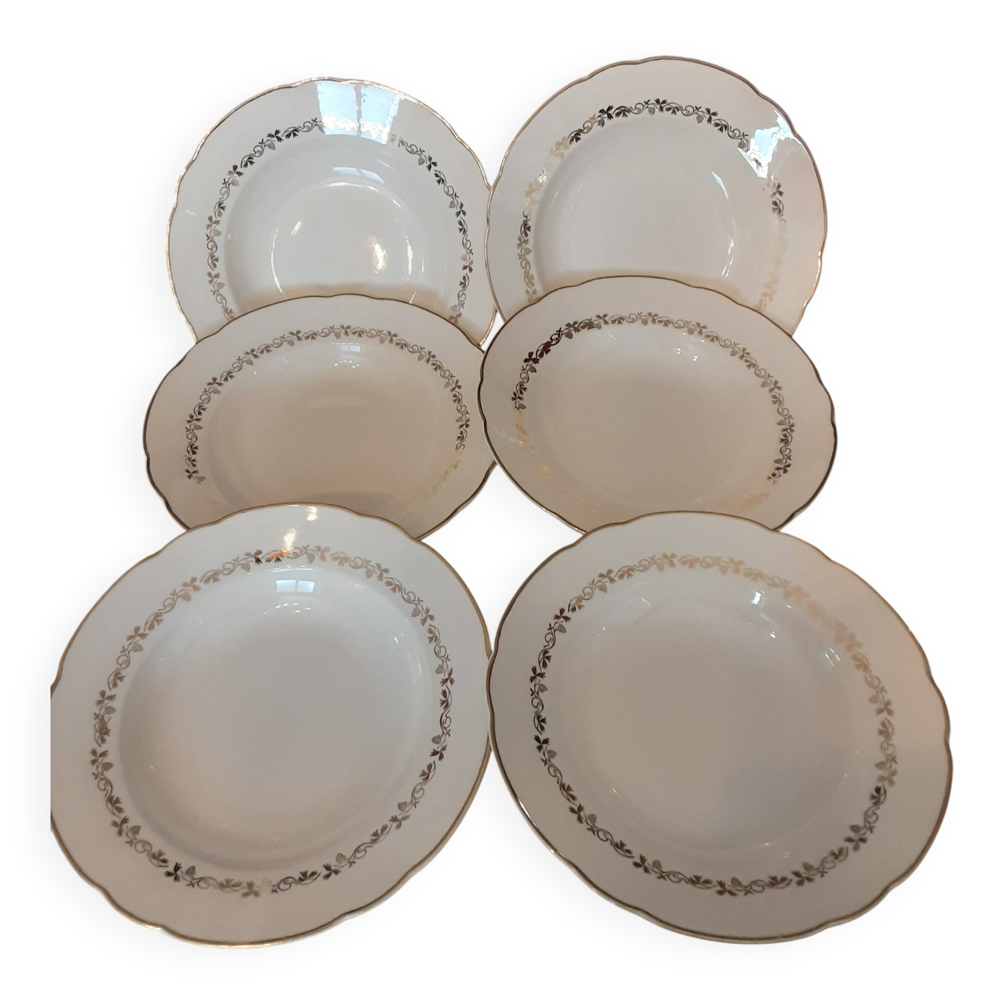 Set of 6 Willeroy and Boch soup plates