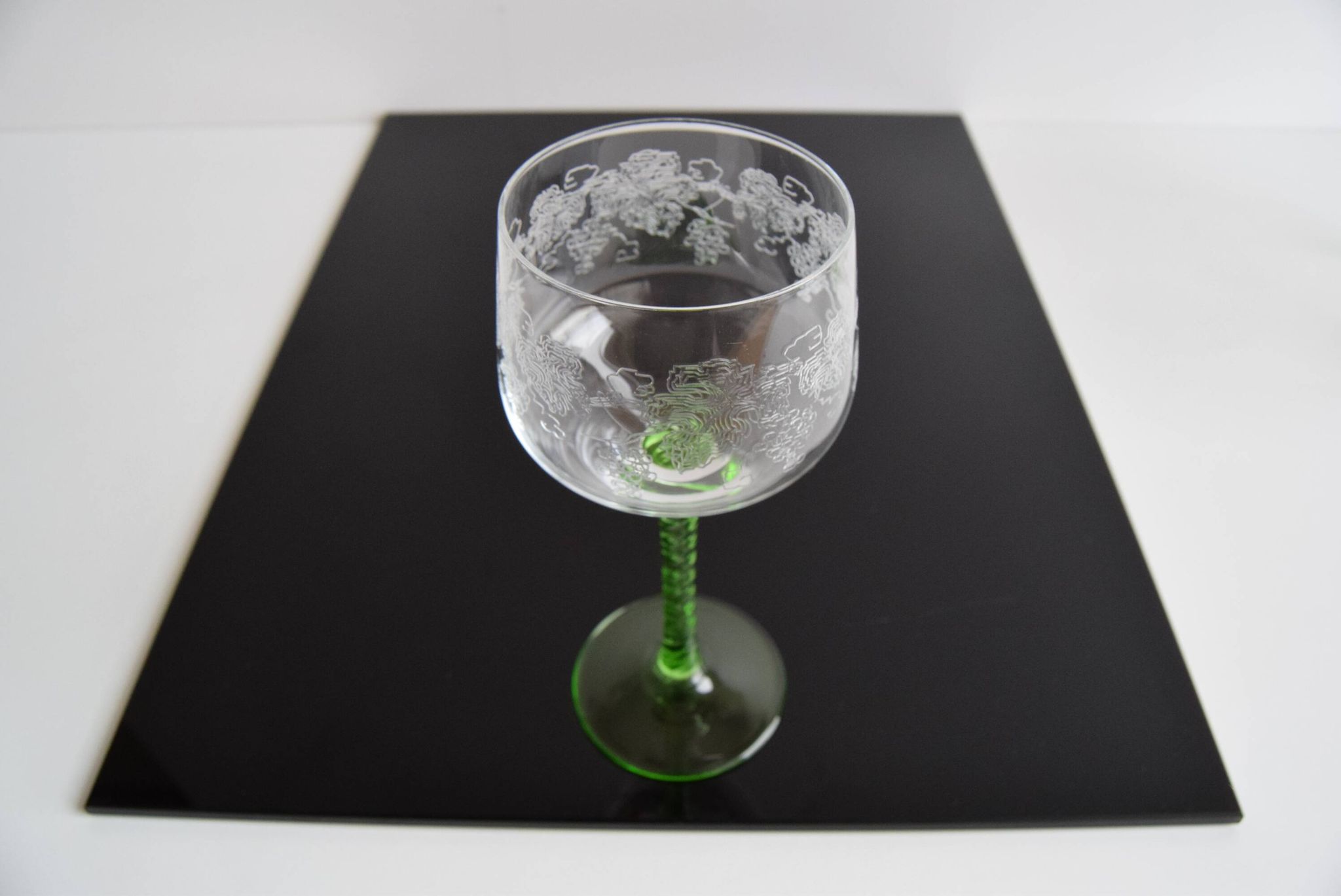 Set of six vintage stemmed glasses, 1960s.