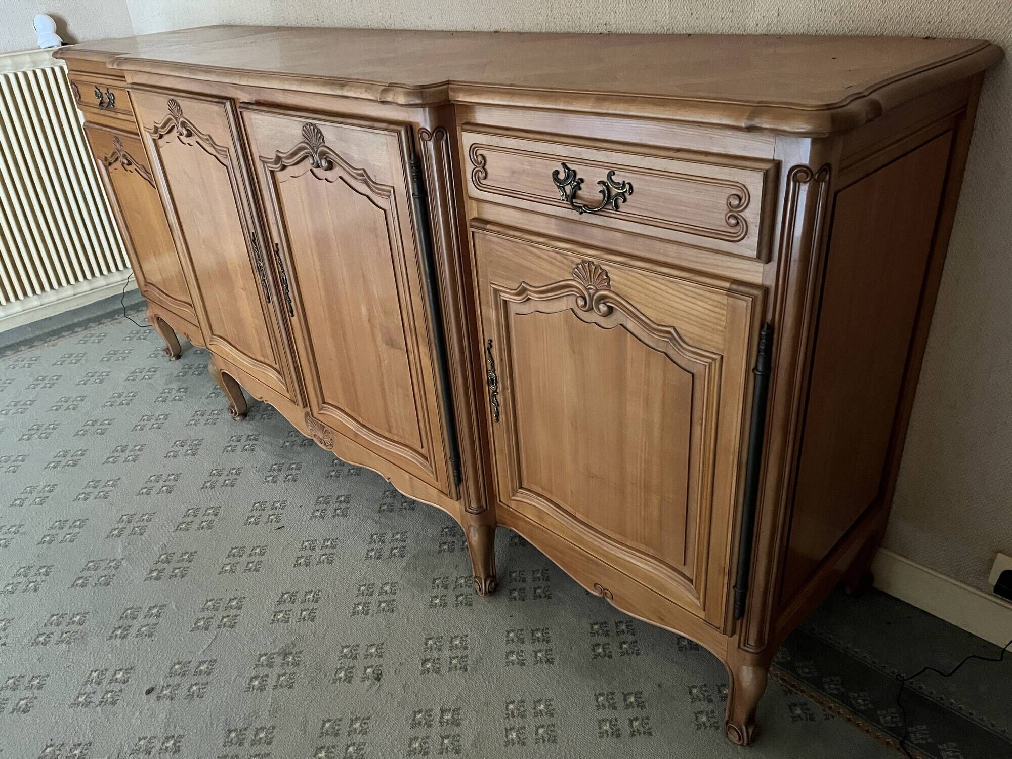 Grand buffet enfilade in Louis XV style in cherry wood – 240 cm