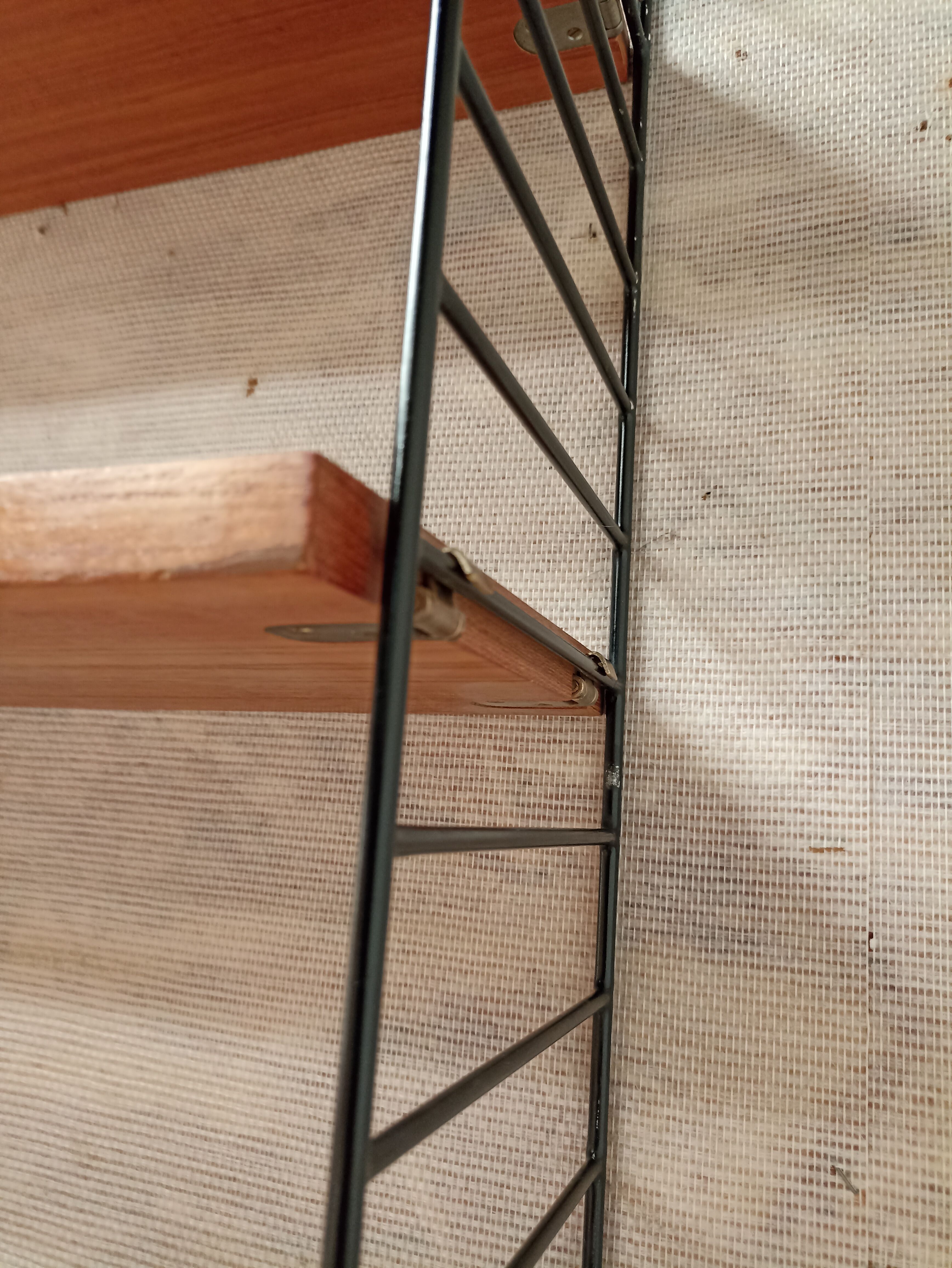 Nils Strinning Wall Shelves for String