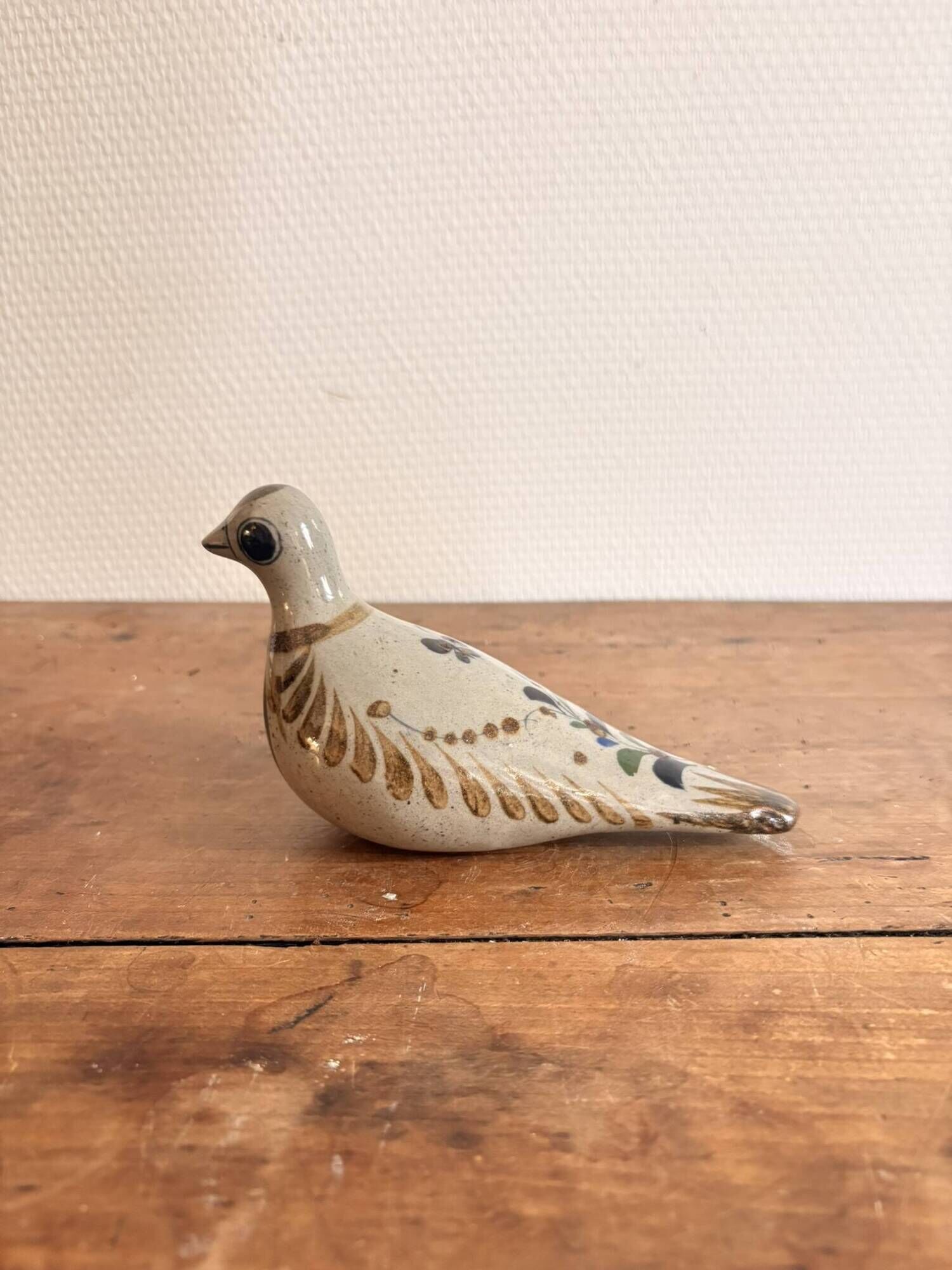 Bird sculpture Enamelled stoneware Canelo Petatillo Tonala Jalisco Mexico