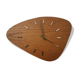 Wall clock from the 1950s