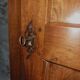 Armoire à linge, bonnetière ancienne en merisier français