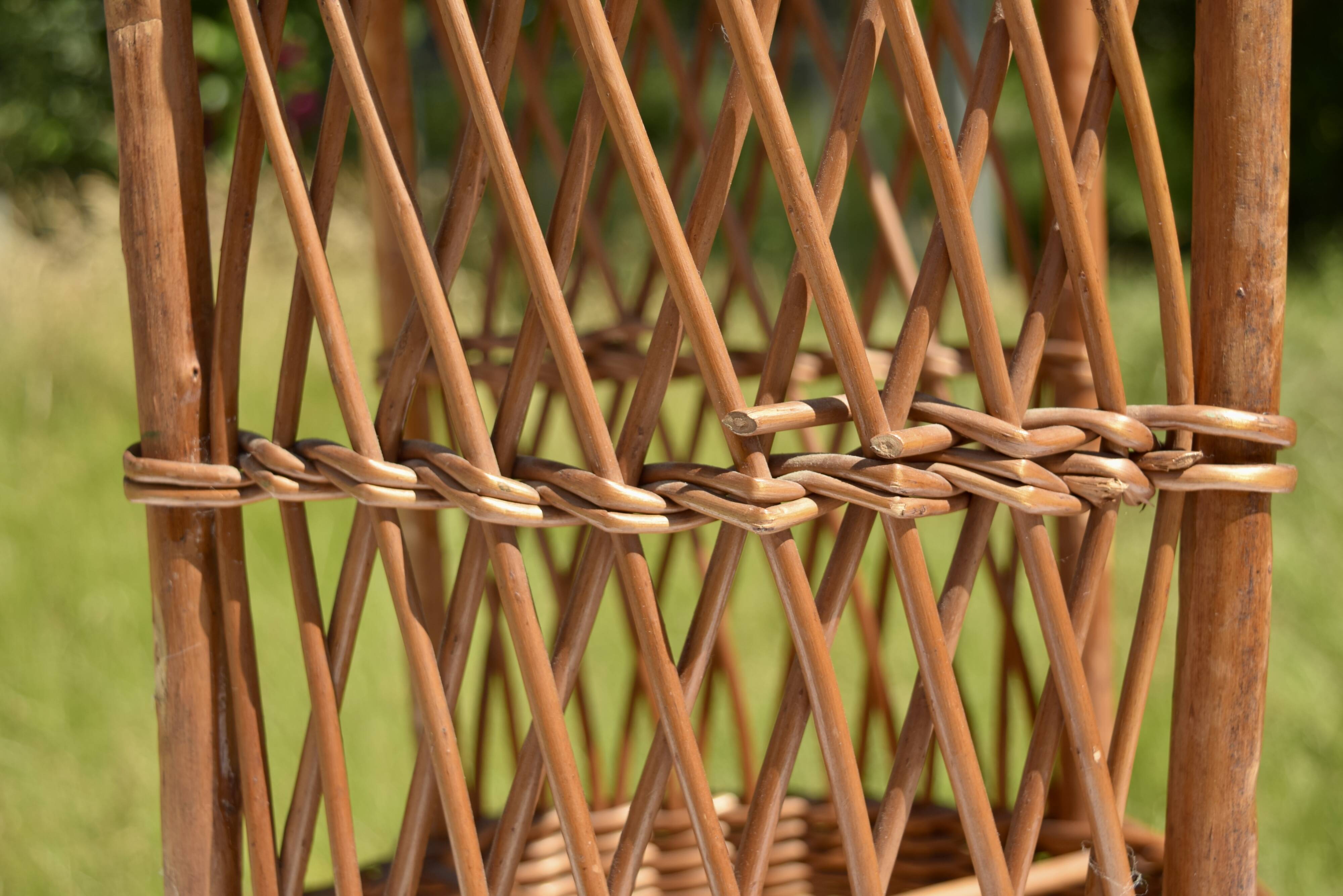 Wicker bottle holder basket with slots for plates and glasses - 1970s