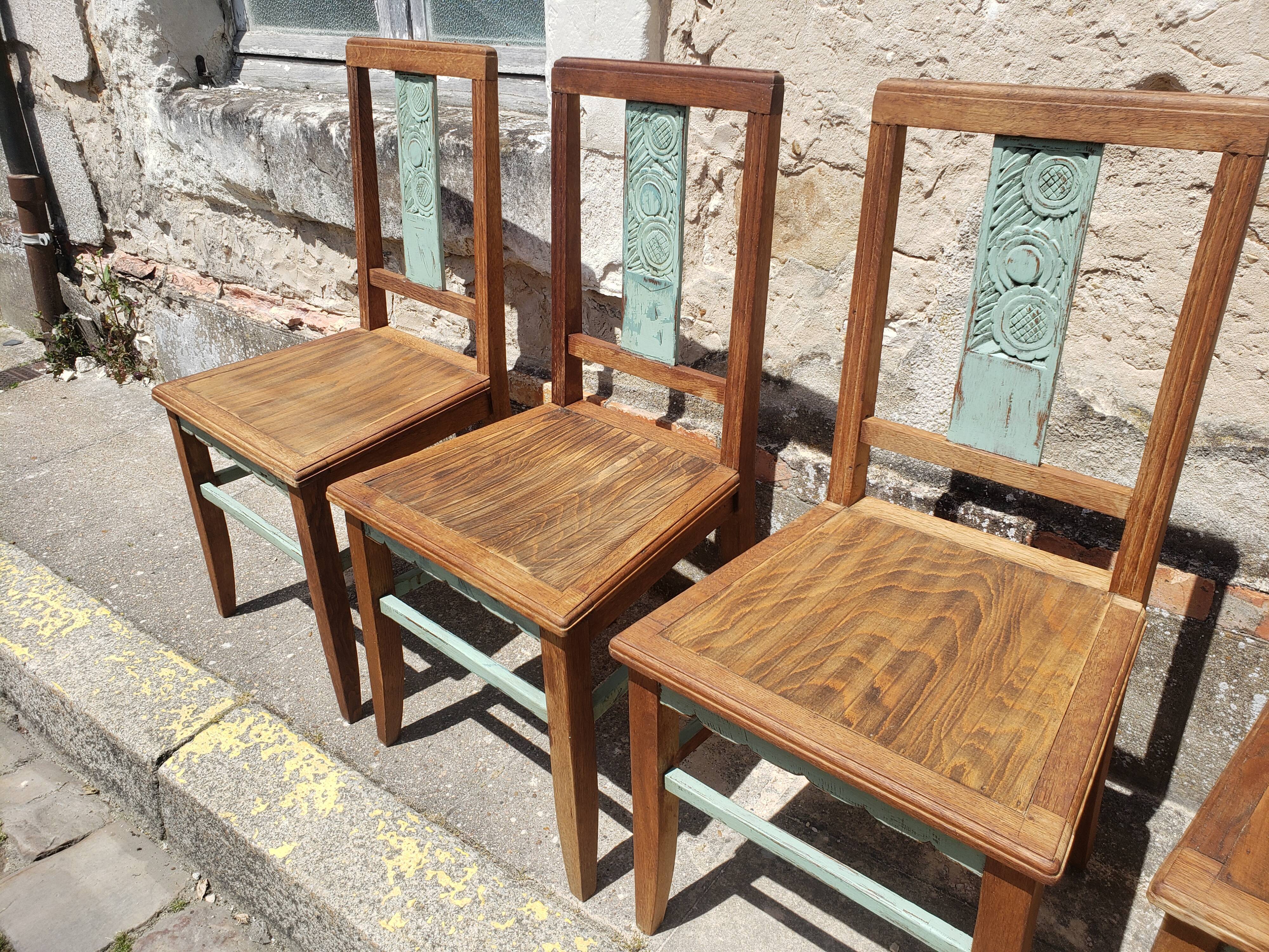 Table and chairs art deco wood and pastel
