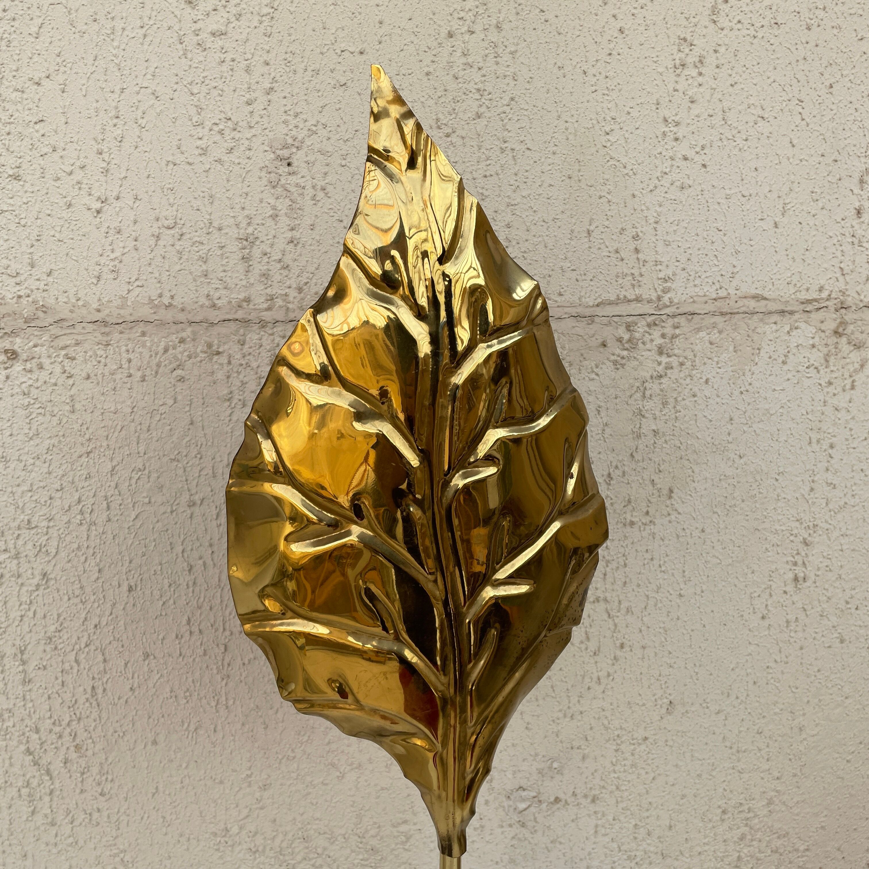 golden flower lamp design 1970