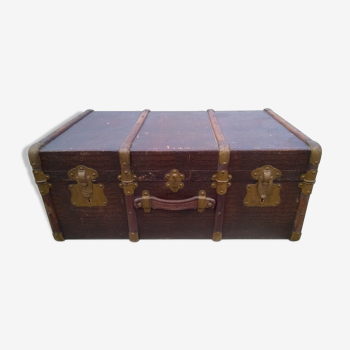 Old trunk/valise