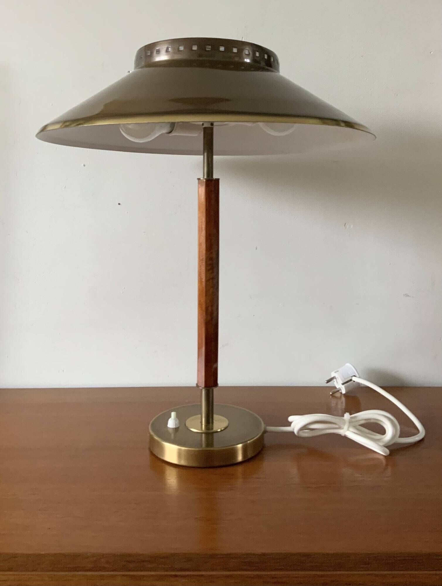 Rare Vintage Brass And Teak Table Lamp Borden's Boras Model 8445, 1940's