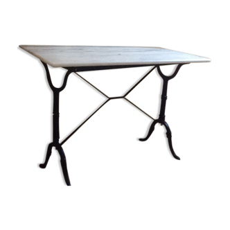 Table bistrot