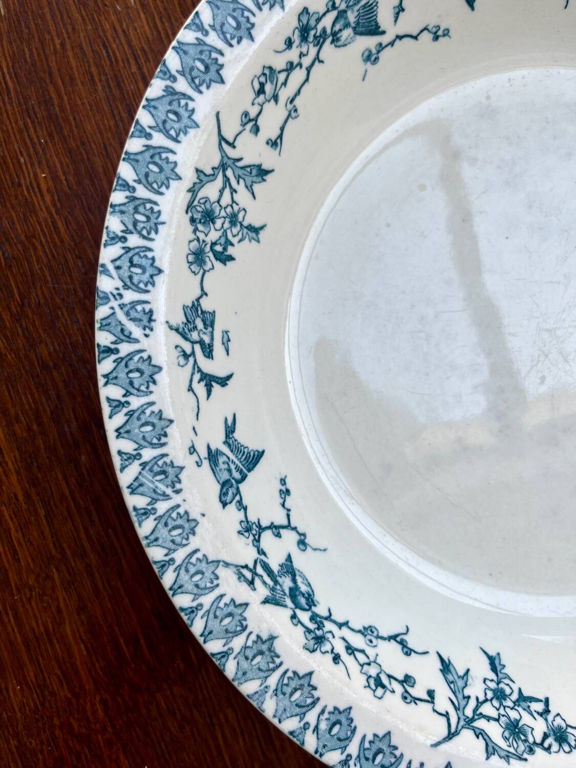 Hollow dish in iron earth