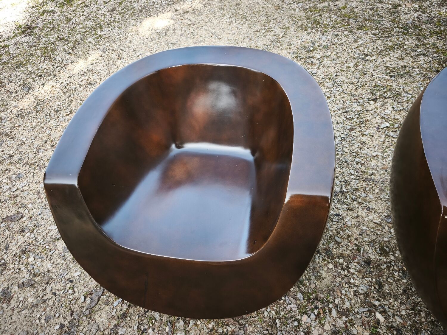 Pair of Moon armchairs in fibreglass