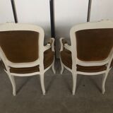 2 fauteuils cabriolet Louis XV jaune moutarde