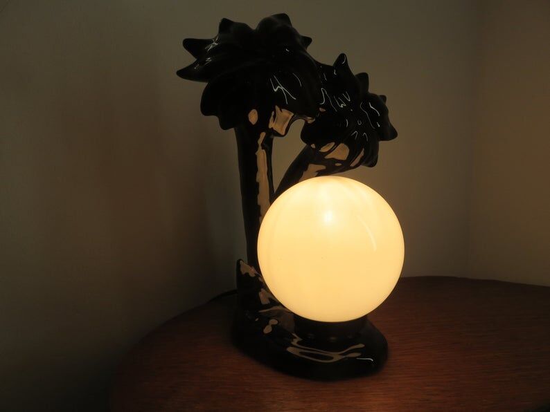 Black ceramic "palm" lamp and white opaline ball 70/80